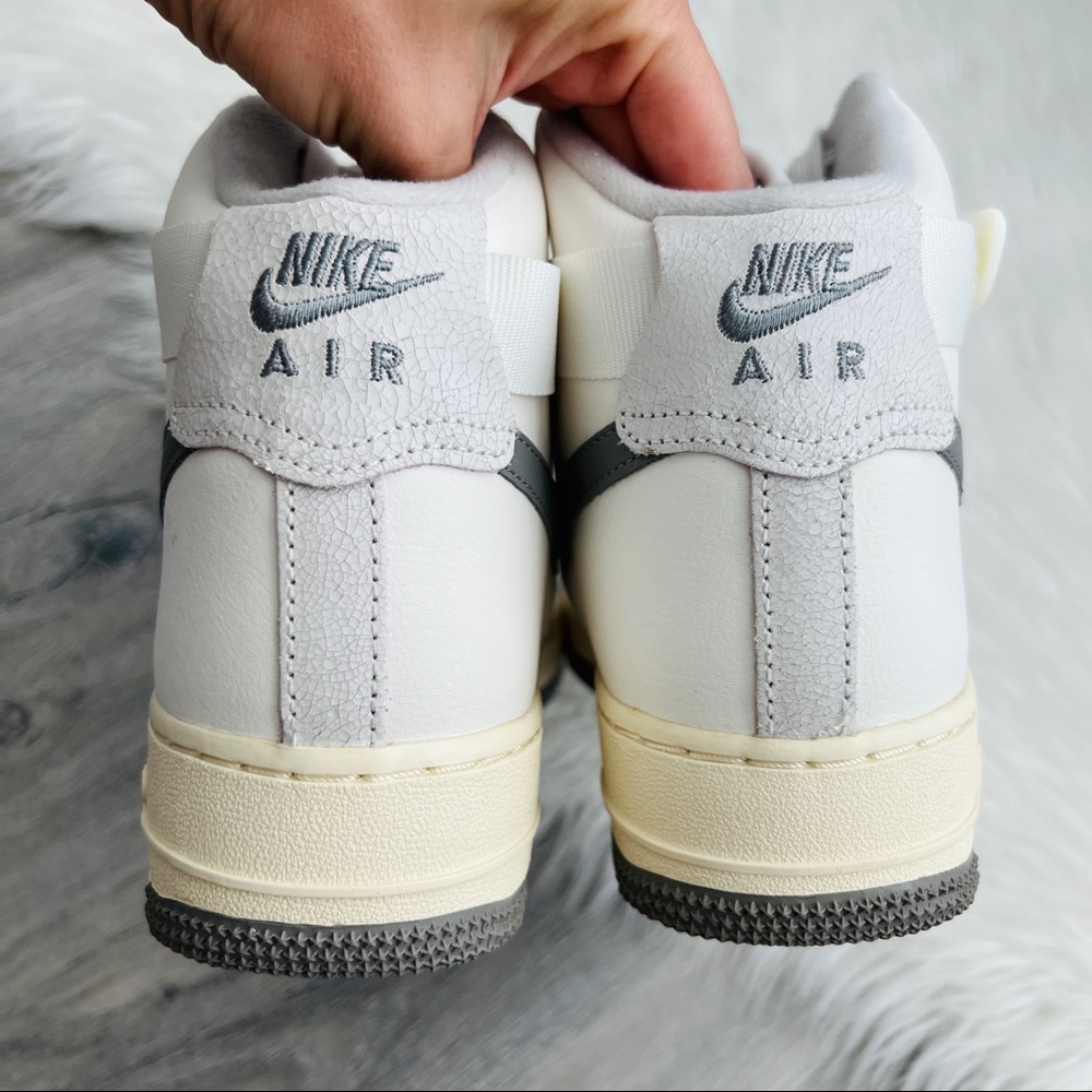 NWT Nike Air Force 1 High LE Women’s Shoes - Picture 6 of 6